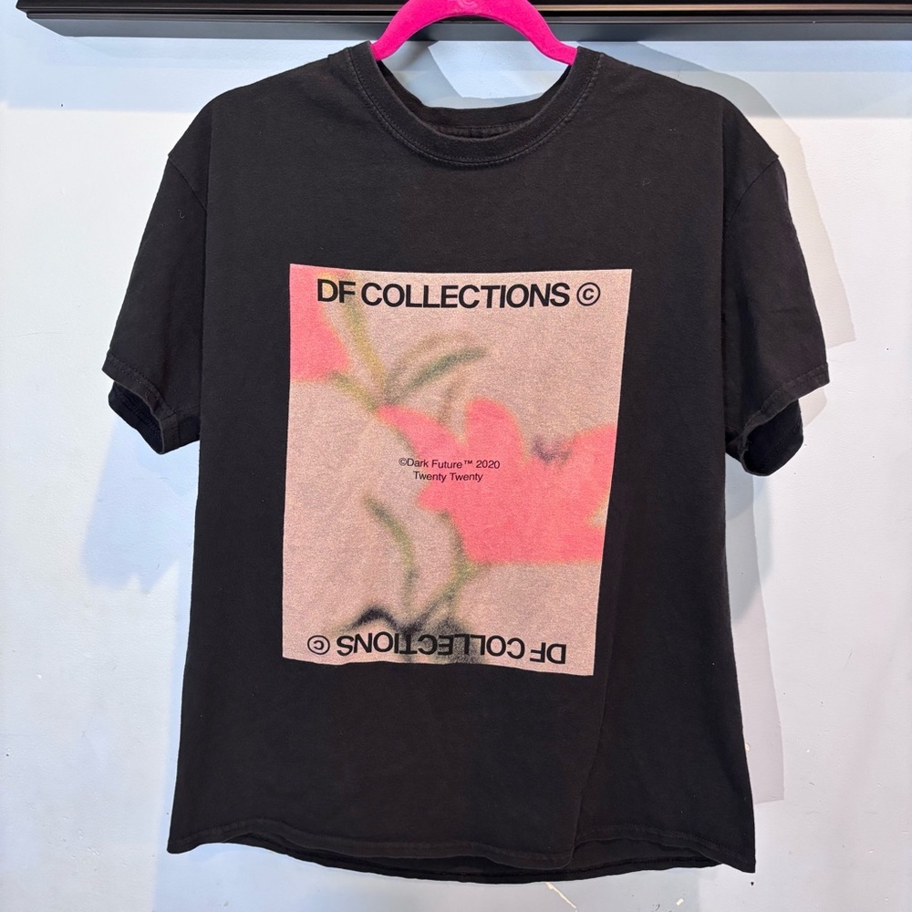 ASOS men’s graphic tee. Size Medium.